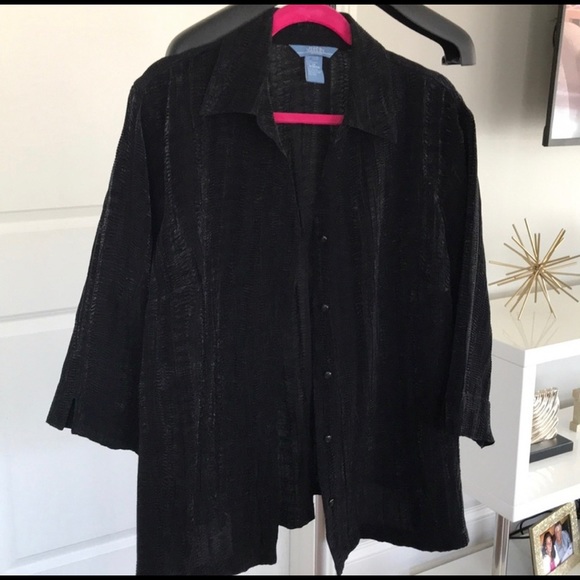 💕HP💕Vintage plus size black button down lightweight jacket top - Picture 2 of 7